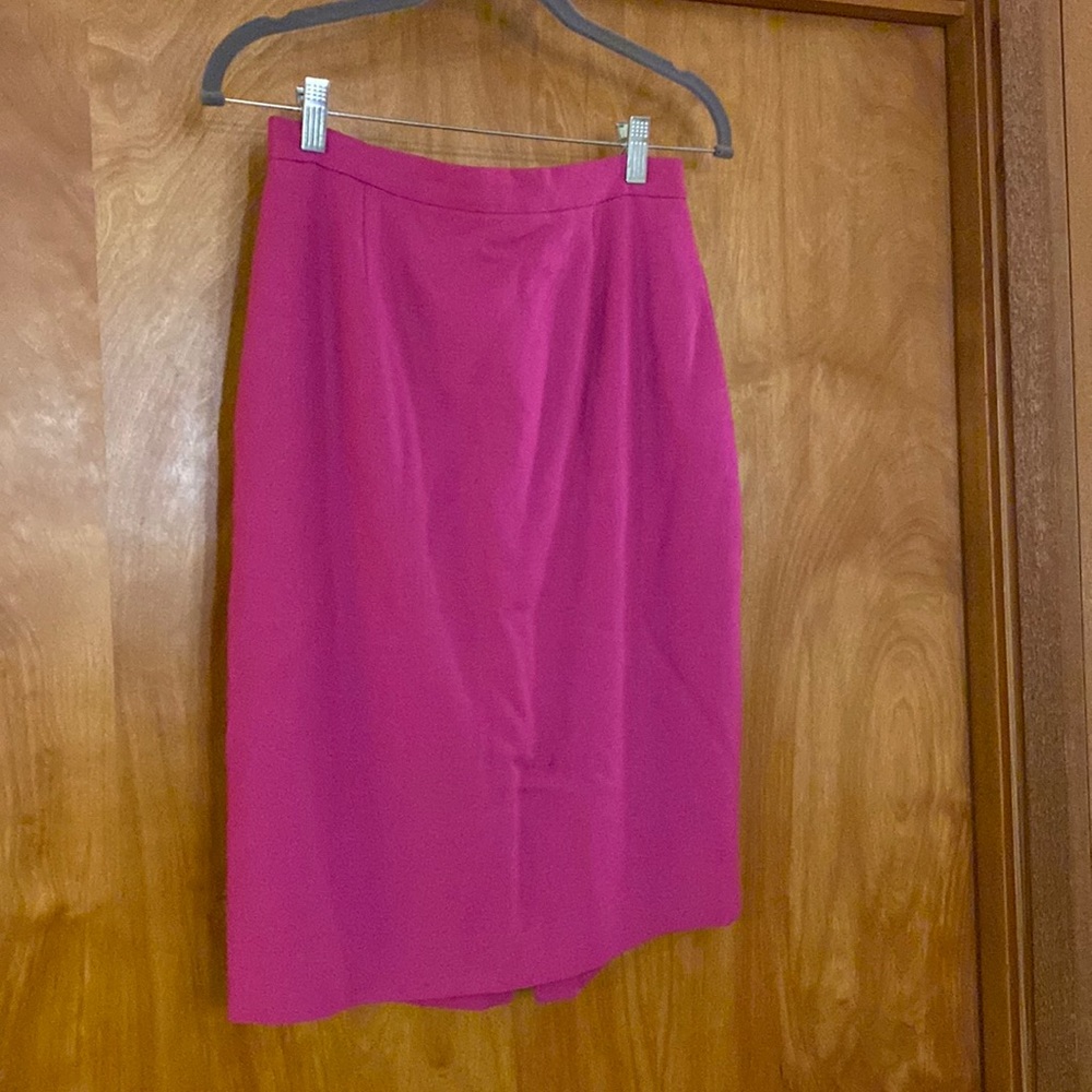 Vintage wool crepe pencil skirt